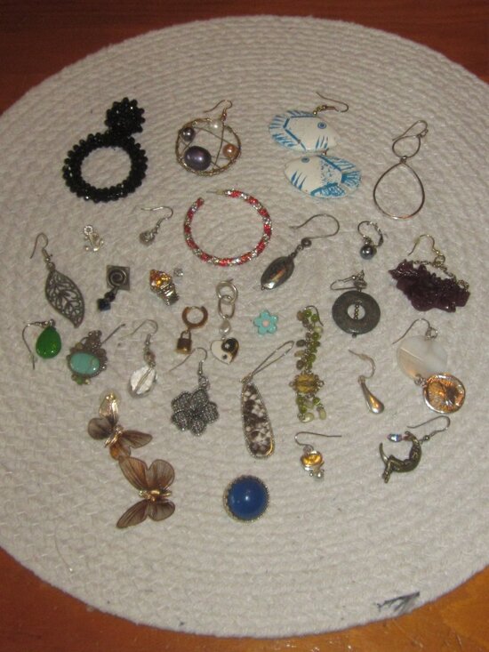 various Jewelry - Craft Jewelry Single Earrings Bundle